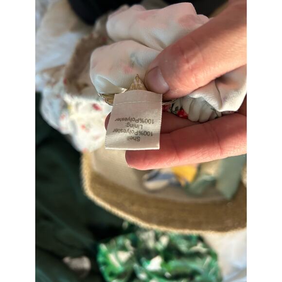 Collective The Label Bardot Rose Floral Flamenco Crop - Picture 10 of 12